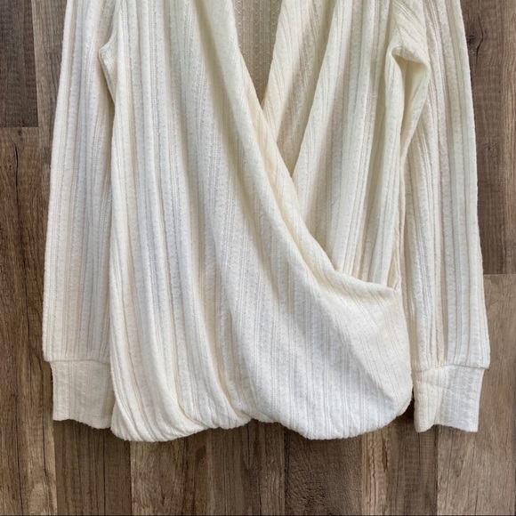 Anthropologie Rafaela Hacci Surplice Top XS - Picture 9 of 13